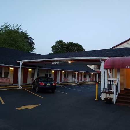 Maine Motel South Portland Exterior photo